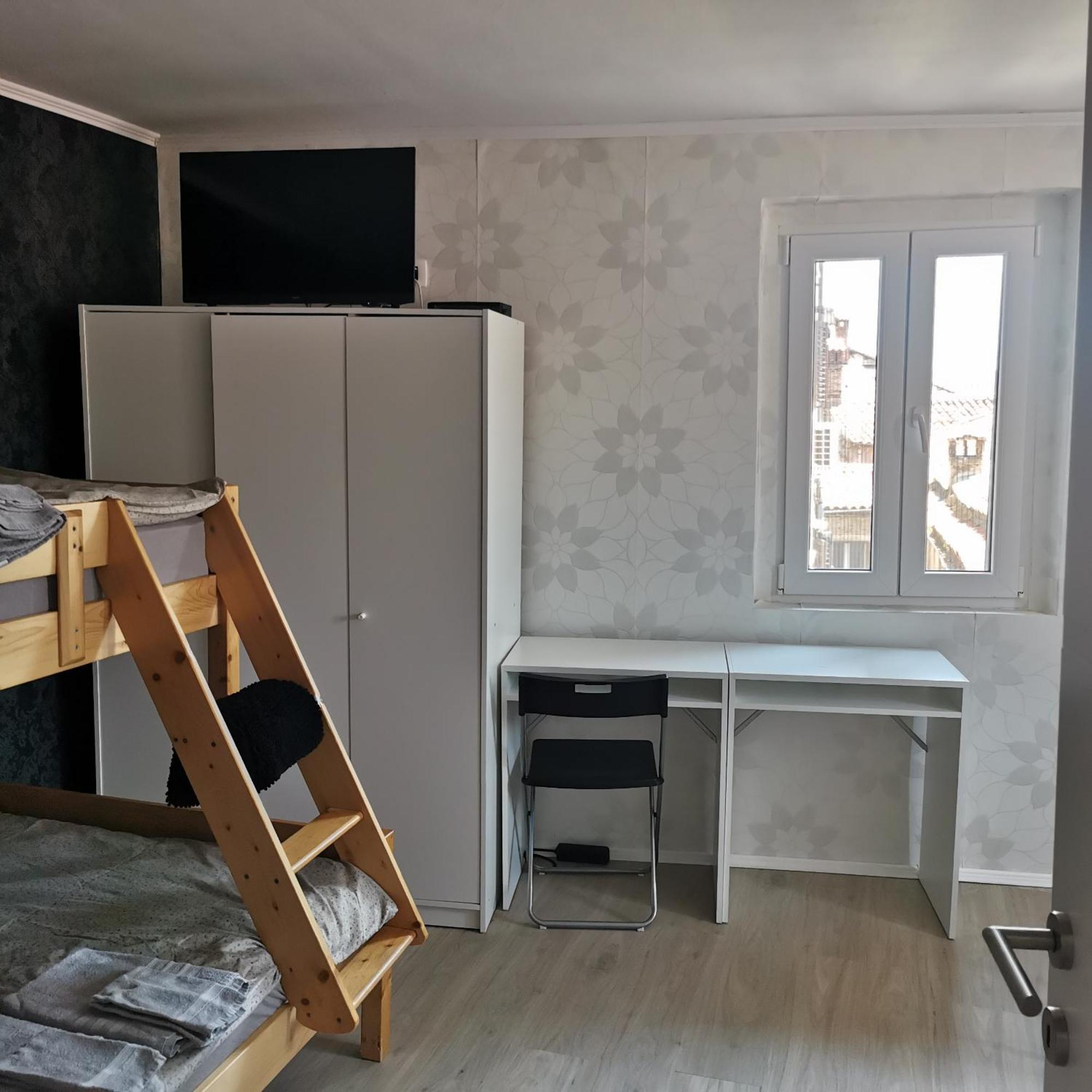 Apartma Jelena Daire Koper Dış mekan fotoğraf