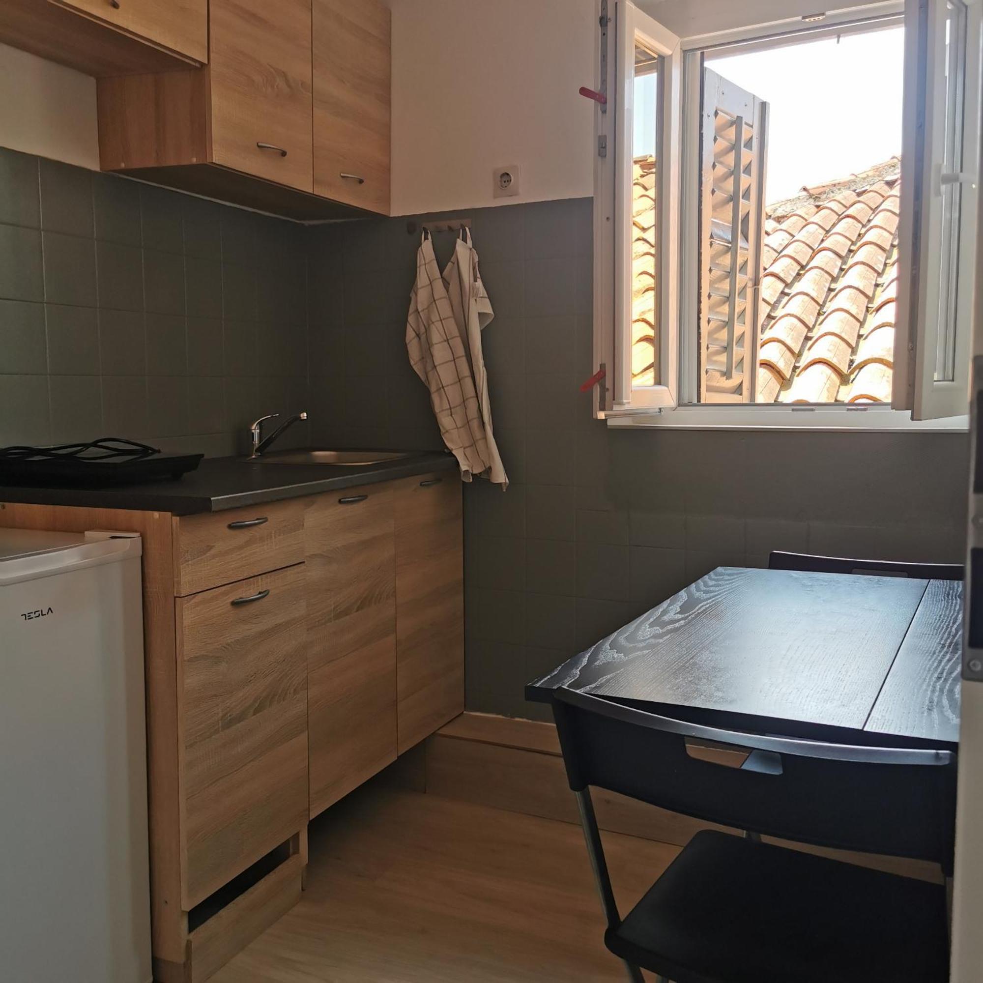 Apartma Jelena Daire Koper Dış mekan fotoğraf