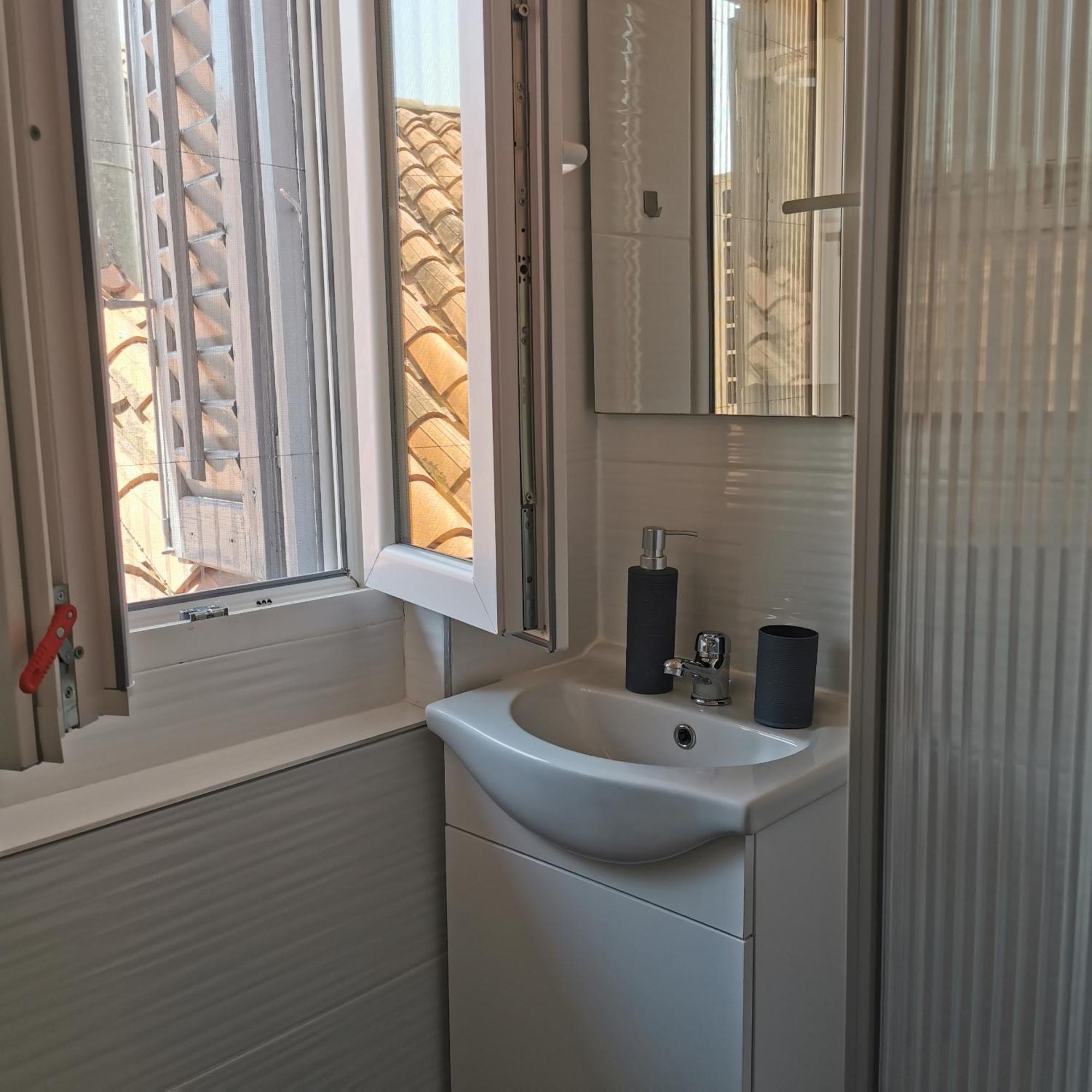 Apartma Jelena Daire Koper Dış mekan fotoğraf